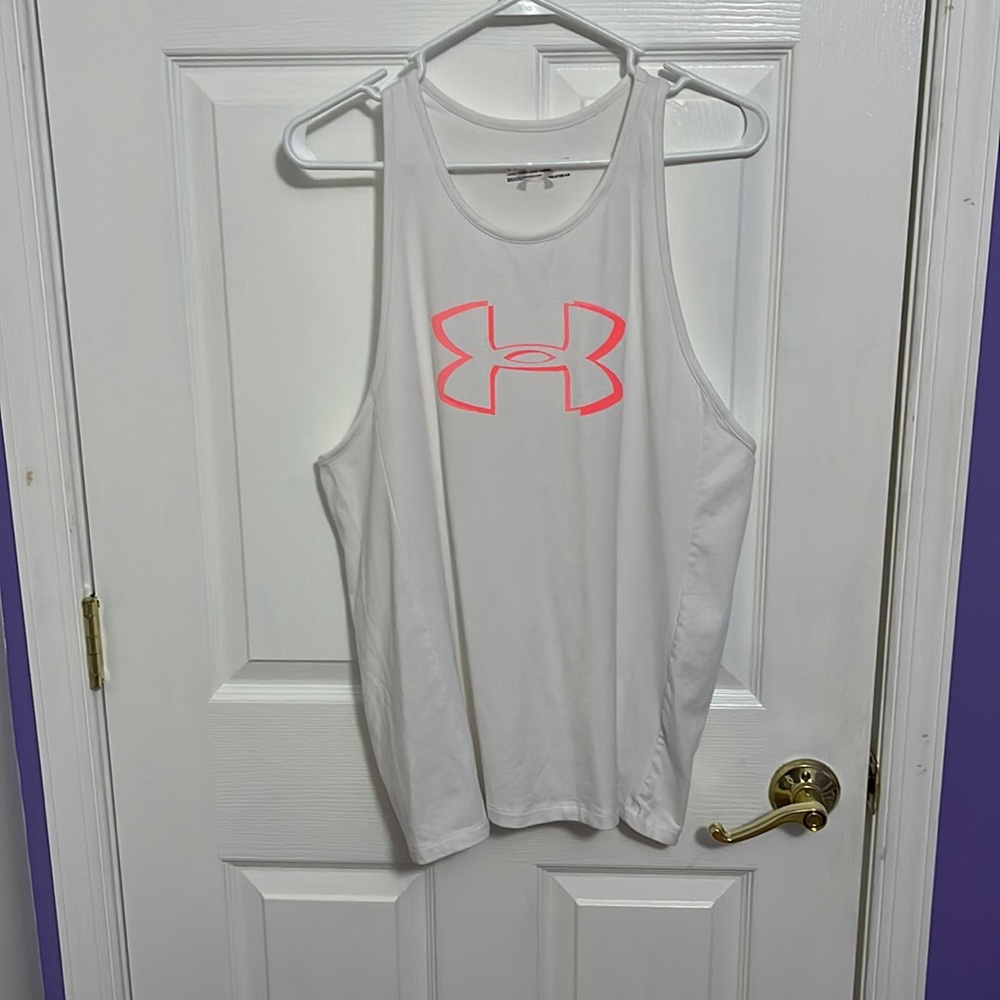 Under Armour Sleeveless Shirt